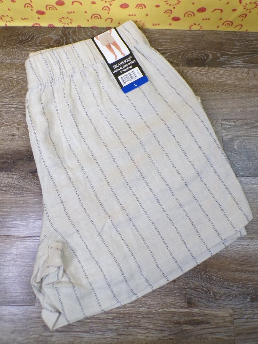BLANKNYC NWT Women's Beige w/Stripes Pull On Shorts Linen Blend High-Rise Sz: L